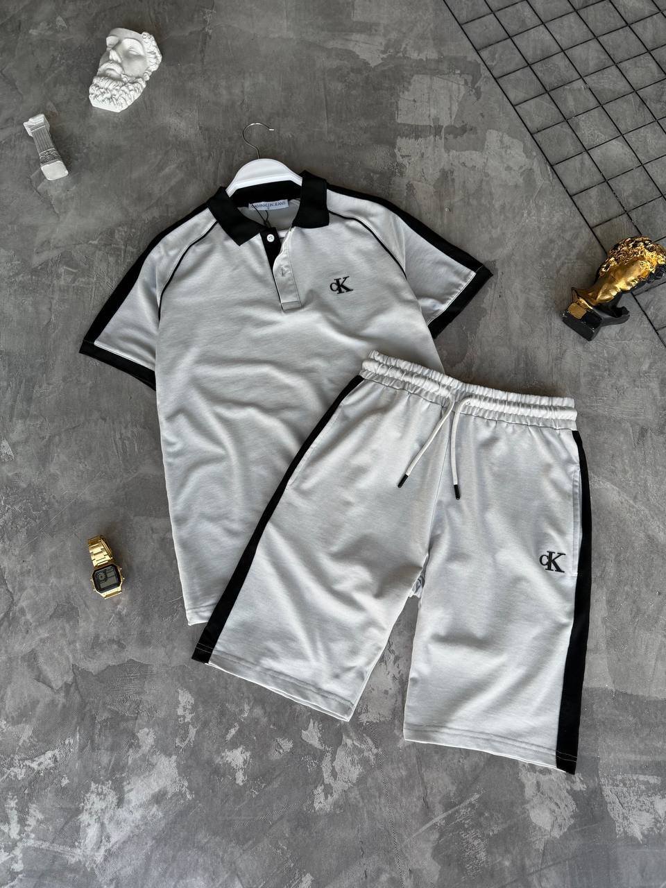 CALVIN KLEIN PERFORMANCE SET Polo & Shorts